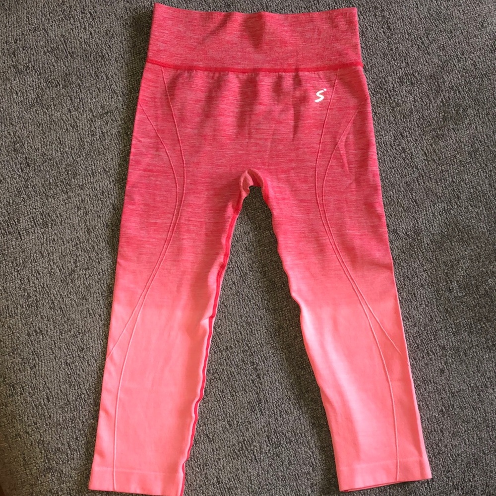 Seamless leggings